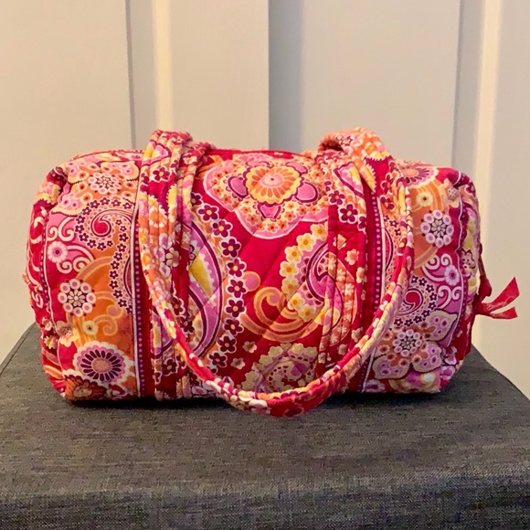 Vera Bradley Handbags - Vera Bradley Raspberry Fizz Handbag
